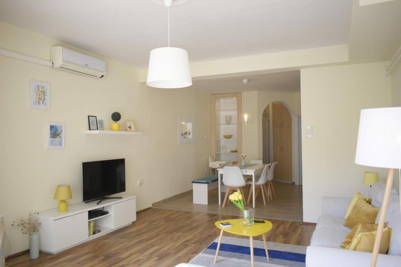 Fonix Family Apartment A Step From Szechenyi Square Pecs Bagian luar foto